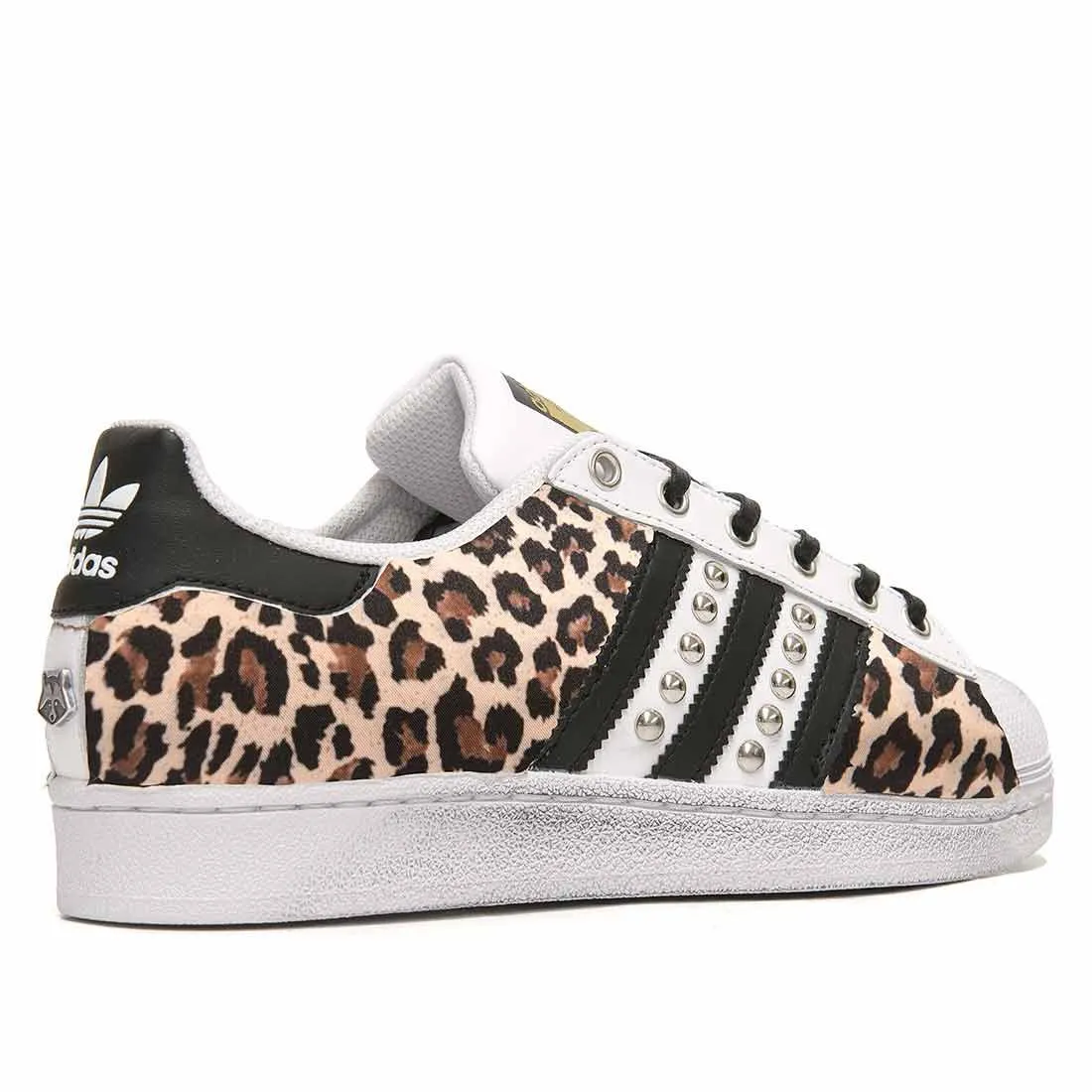 Adidas Superstar Leopardate con borchie