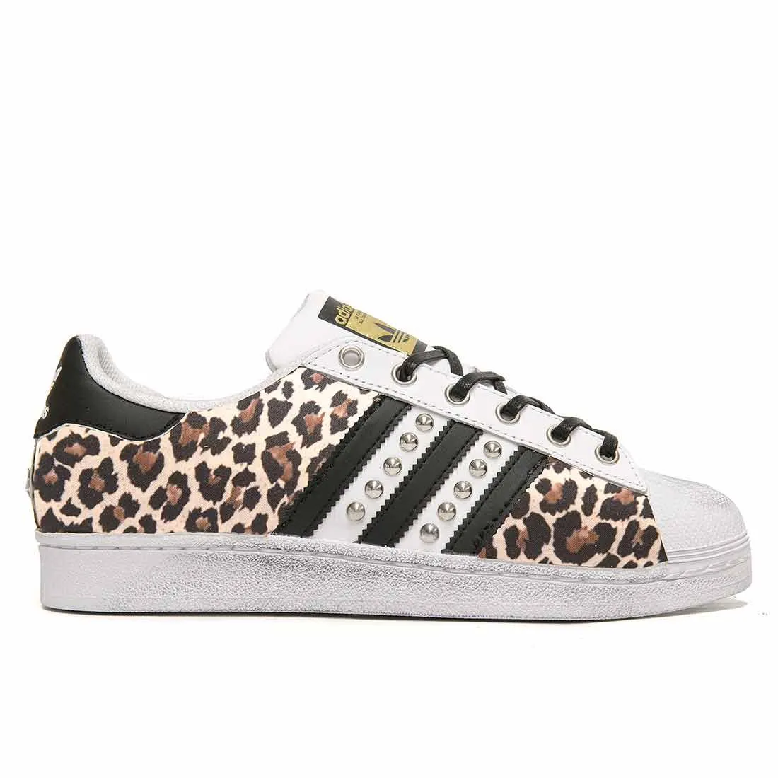 Adidas Superstar Leopardate con borchie