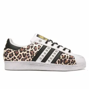 Adidas Superstar Leopardate con borchie