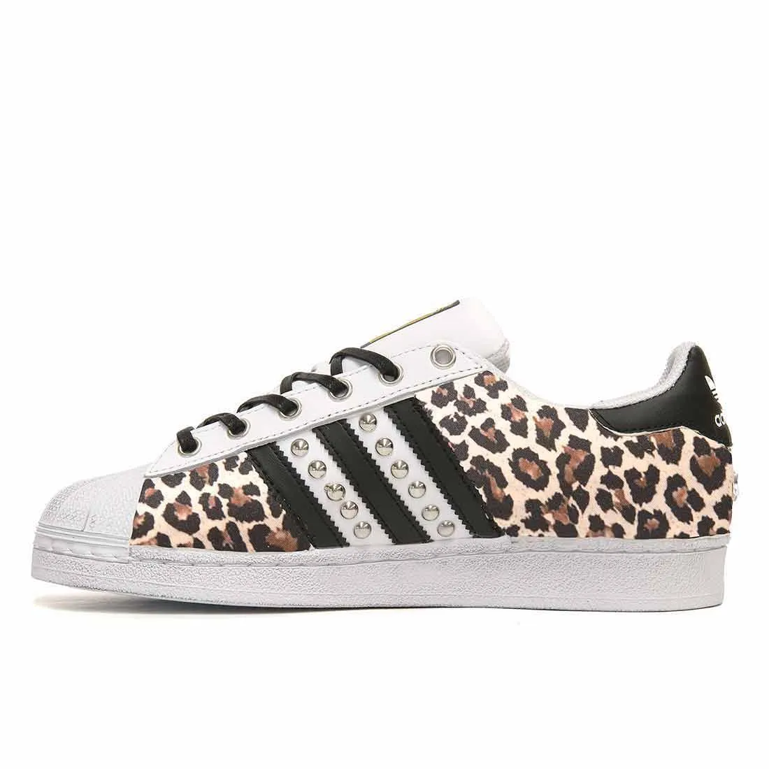 Adidas Superstar Leopardate con borchie
