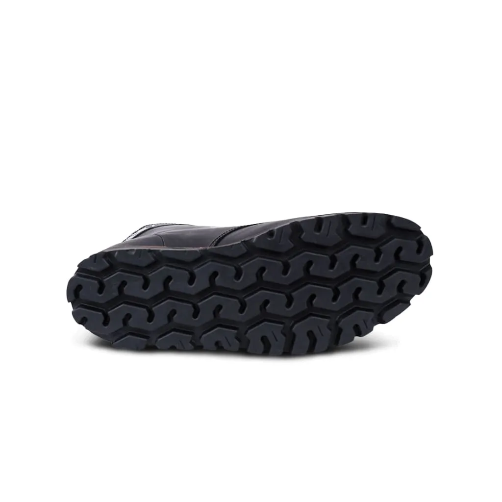 Black Widow Moccasin Boot
