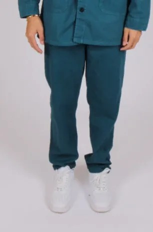 Essential straight leg chino skate pants in bottle green