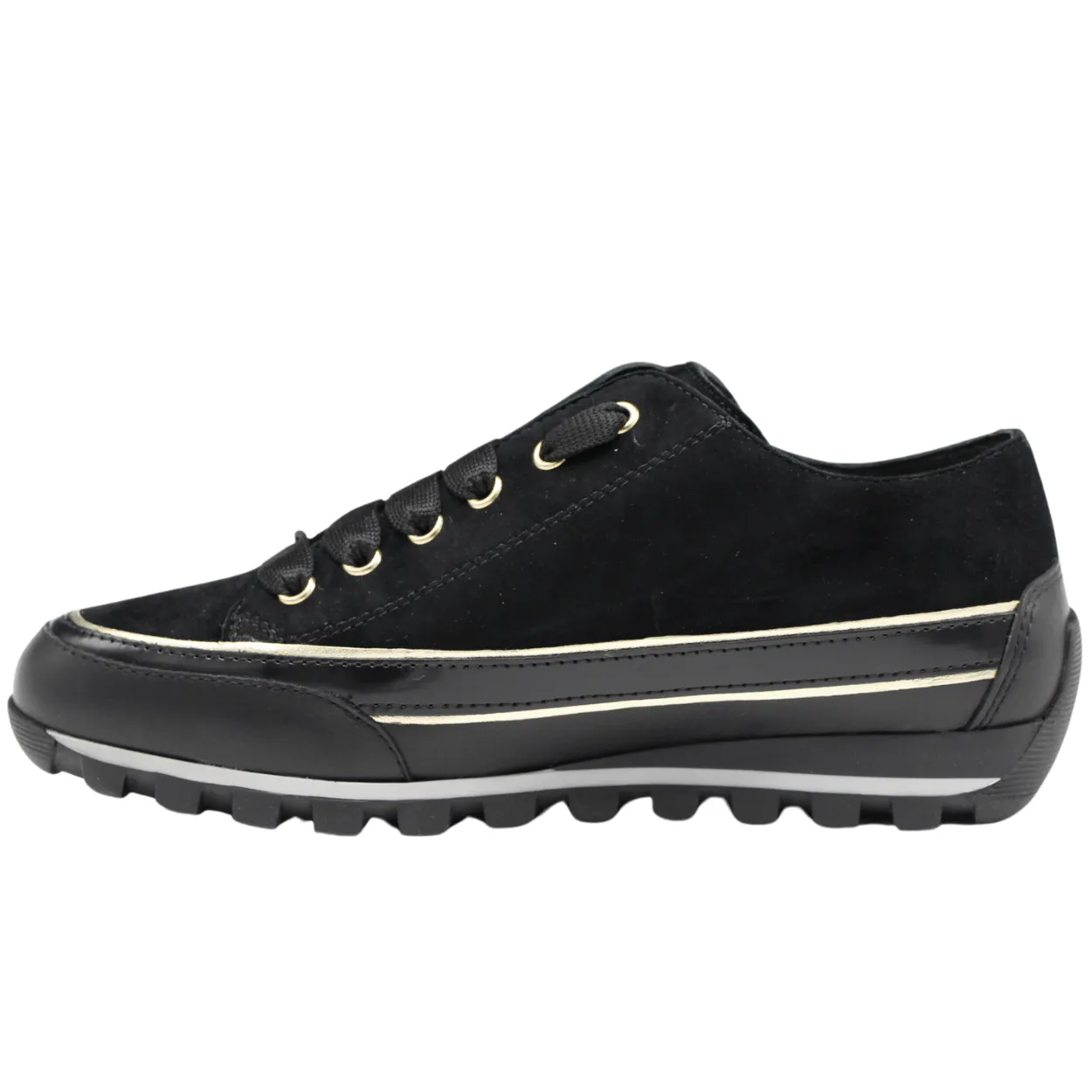 Janis Strip Chic Sneaker