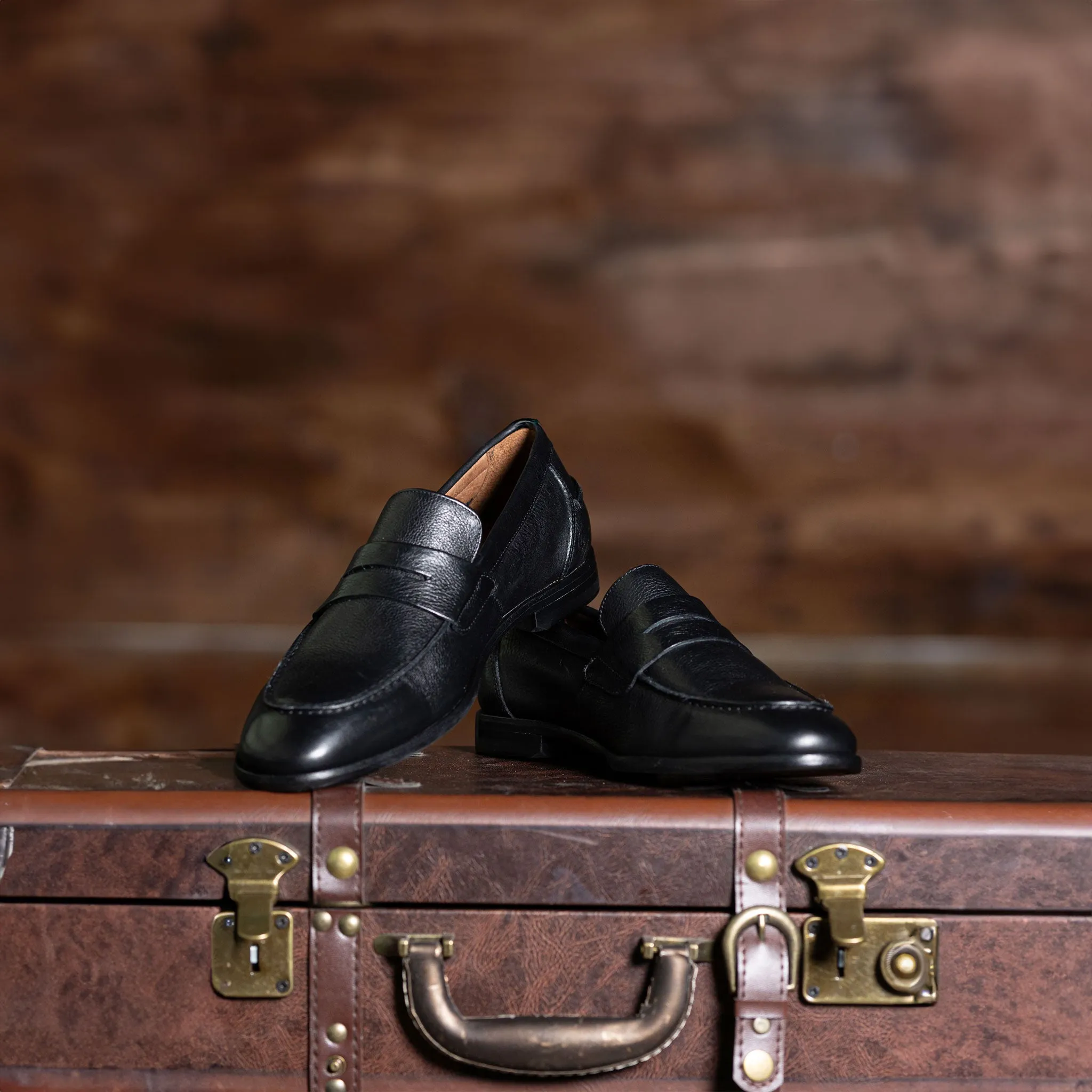 Naples Penny Loafers in Black Leather