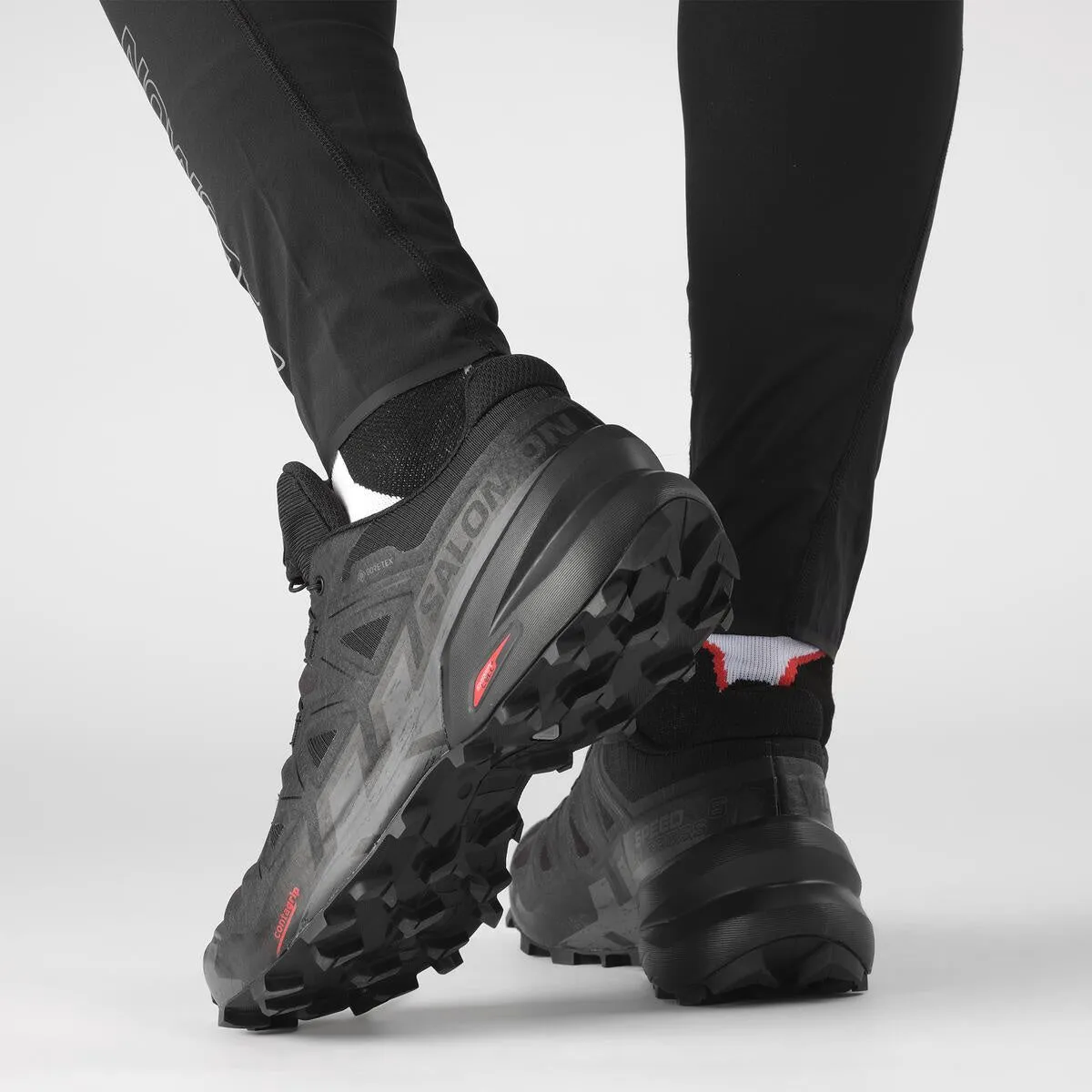 Salomon Men's Speedcross 6 Gore-Tex Trail Running Shoes