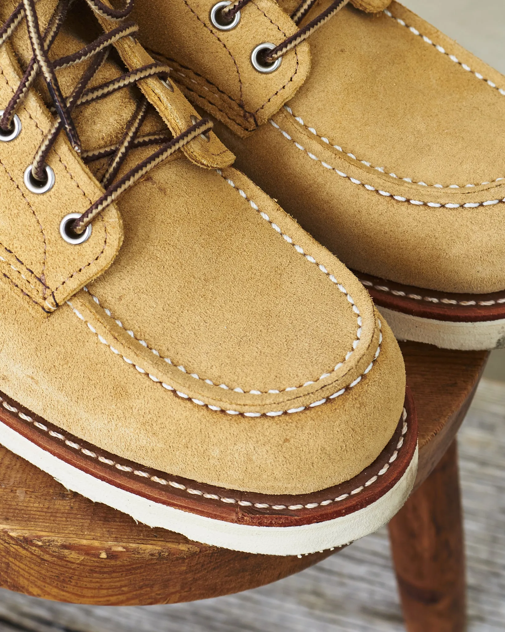 Second Hand Red Wing Classic Moc Toe Style No. 8833 Hawthorne US 8 / EUR 41