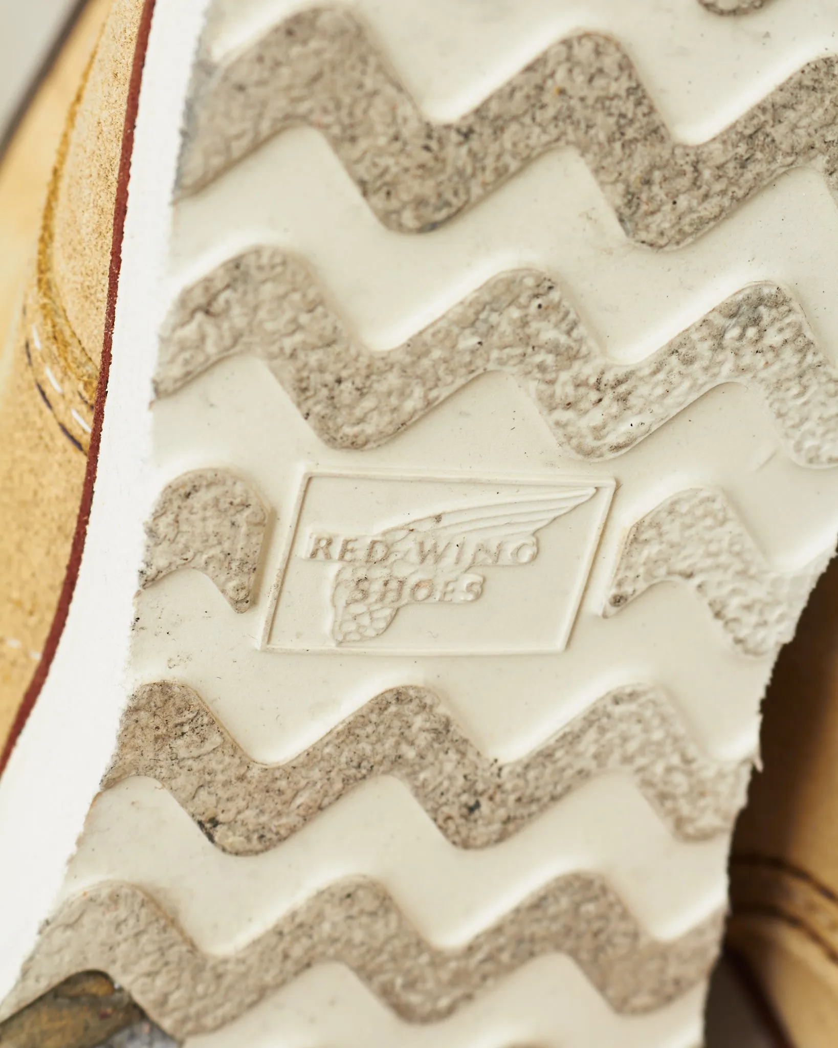 Second Hand Red Wing Classic Moc Toe Style No. 8833 Hawthorne US 8 / EUR 41