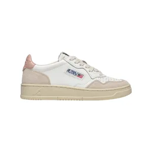 Sneakers Donna Medalist Low dettagli scamosciati