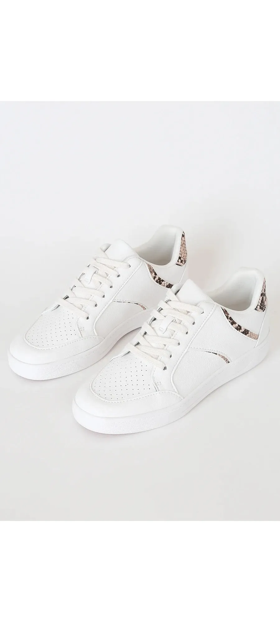 Steve Madden Harmonize White and Tan Perforated Lace Up Rubber Sole Sneakers