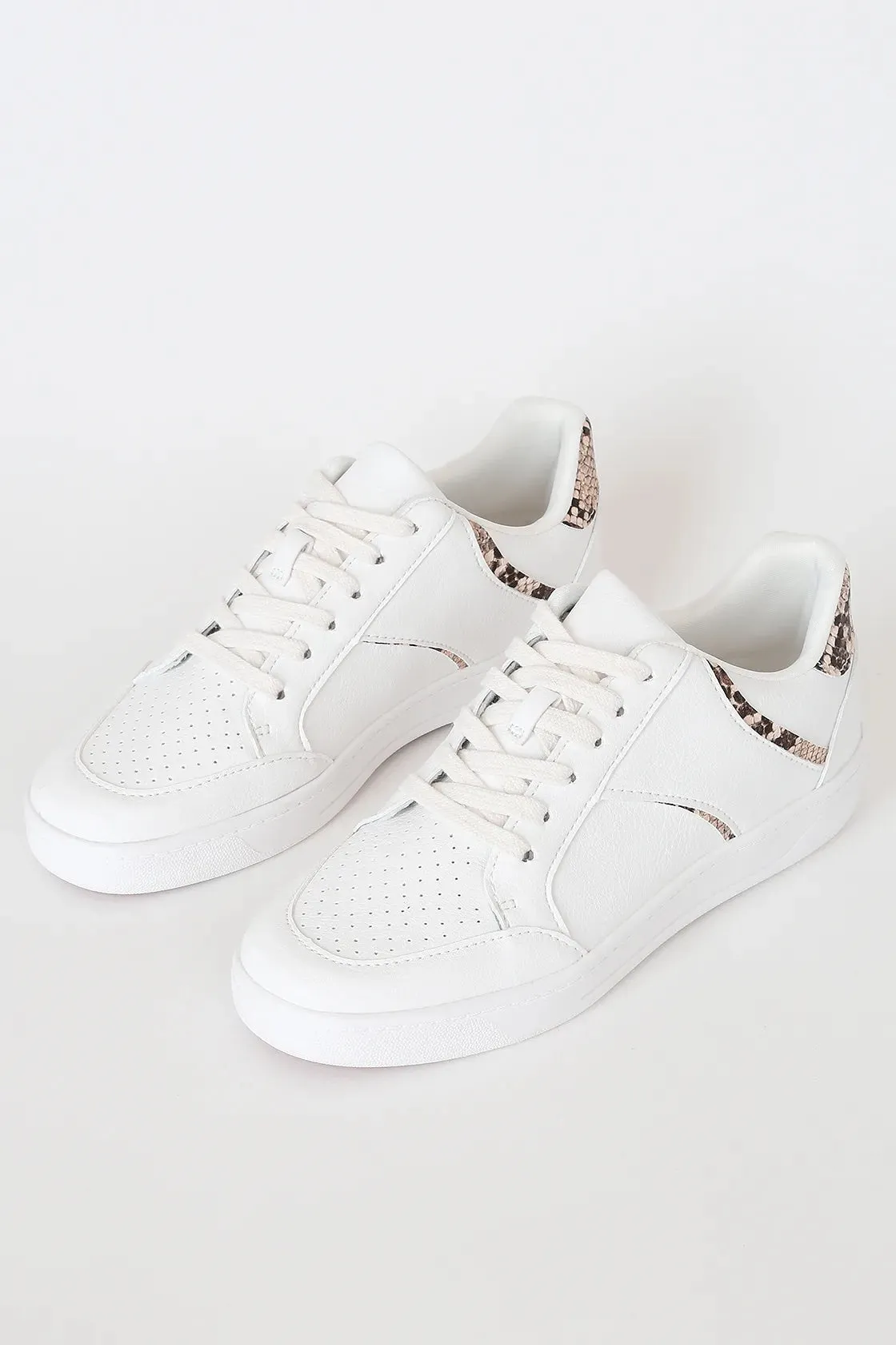 Steve Madden Harmonize White and Tan Perforated Lace Up Rubber Sole Sneakers