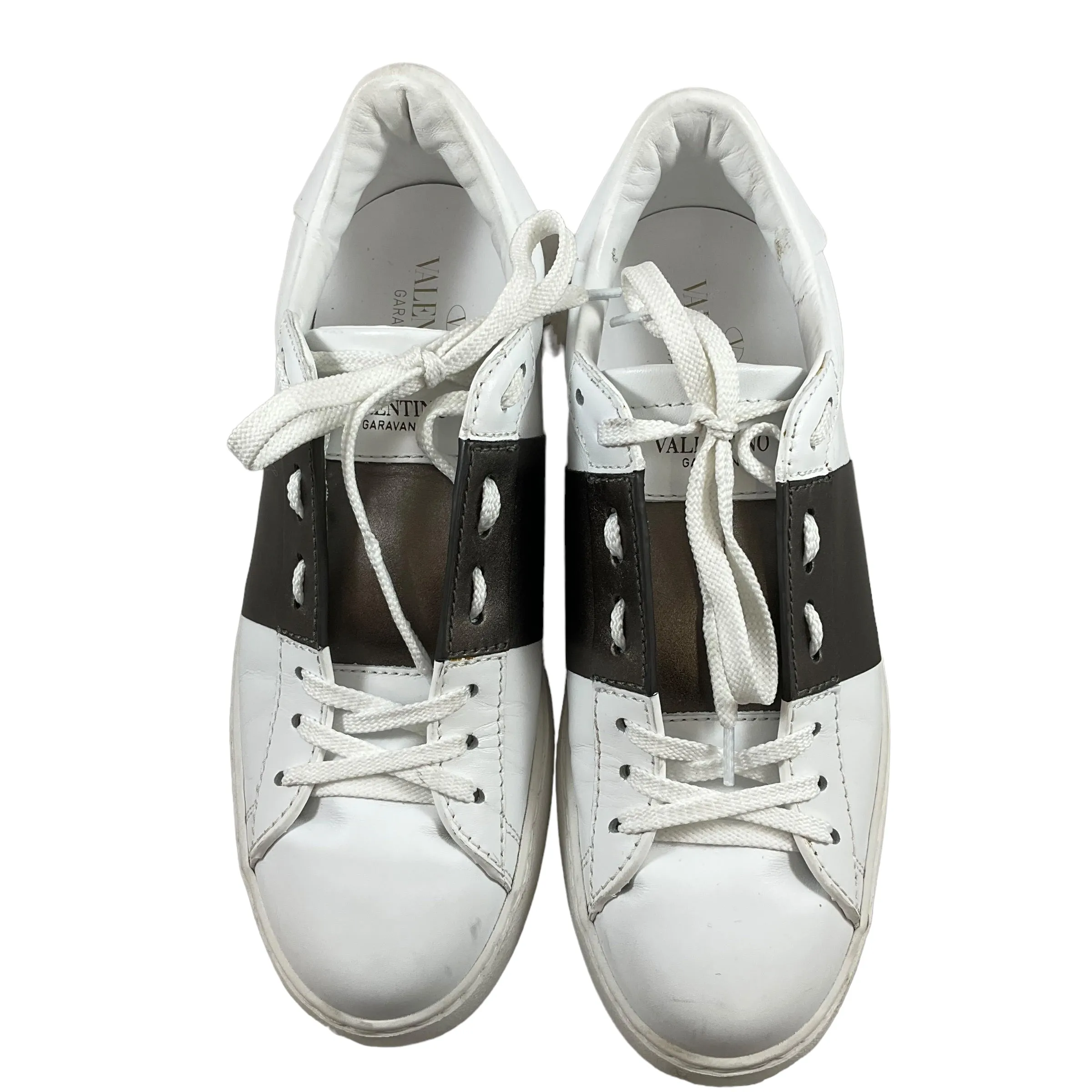 Valentino Rockstud Sneakers. Size 38