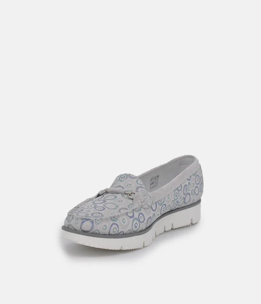 Vittoria Mengoni Gorgeous Grey Circle Loafers