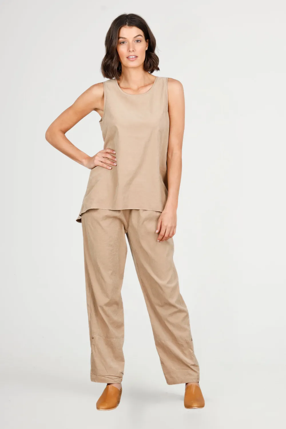 Wonderland Pant in Tan
